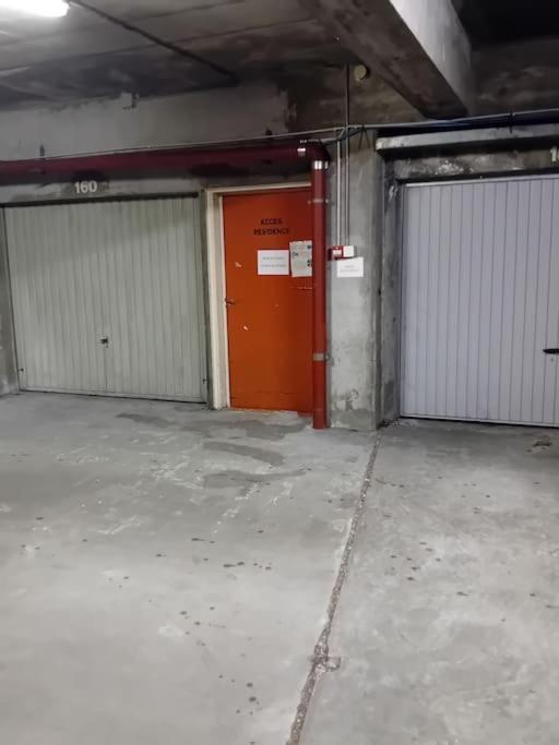 T2- 40 M2- Place Parking Souterrain -Fibre Limoges Zewnętrze zdjęcie